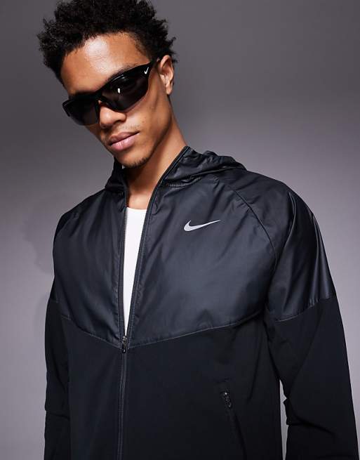 Nike Running Miler Winterised jacket in black